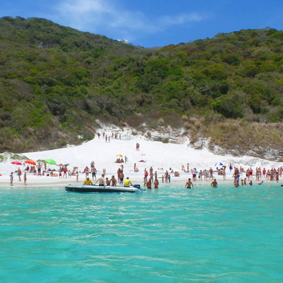 Excursión a Arraial do cabo en barco con almuerzo